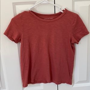 American Eagle tee in perfect condition